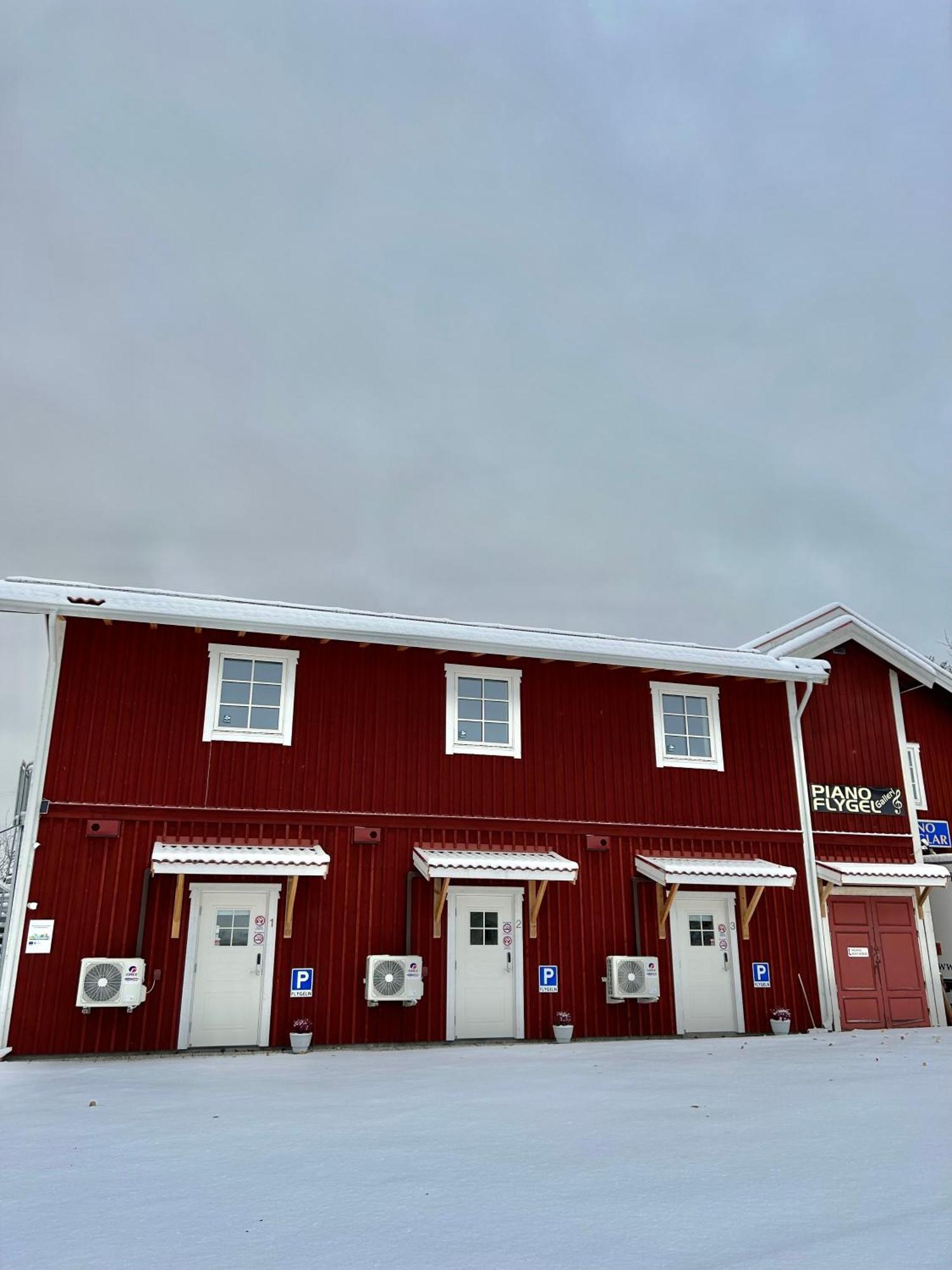 Flygeln Leksand Exterior foto